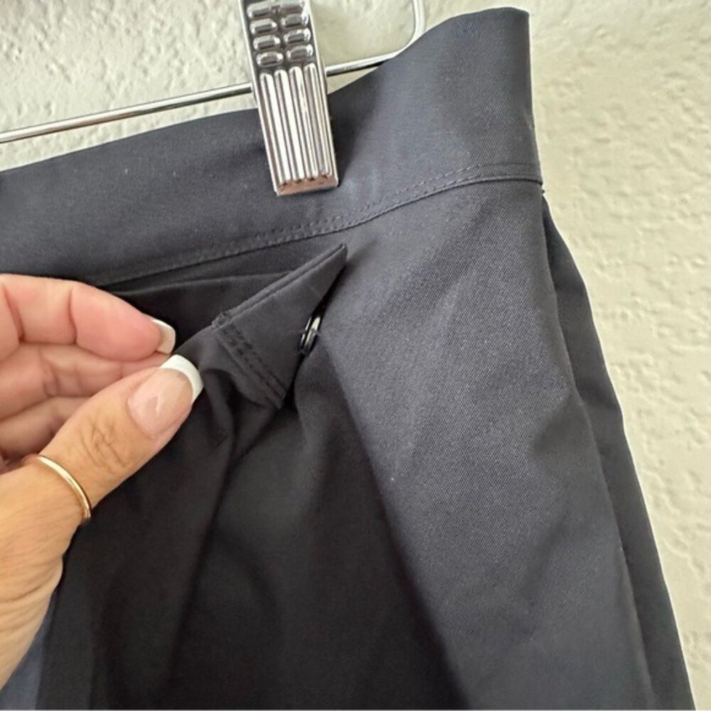 Traj3ctory Black Wrap Skort Women’s Size Large Sporty Chic Utility Style - Picture 3 of 9